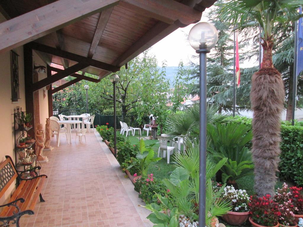 B&B Le Begonie Ascoli Piceno Exterior photo