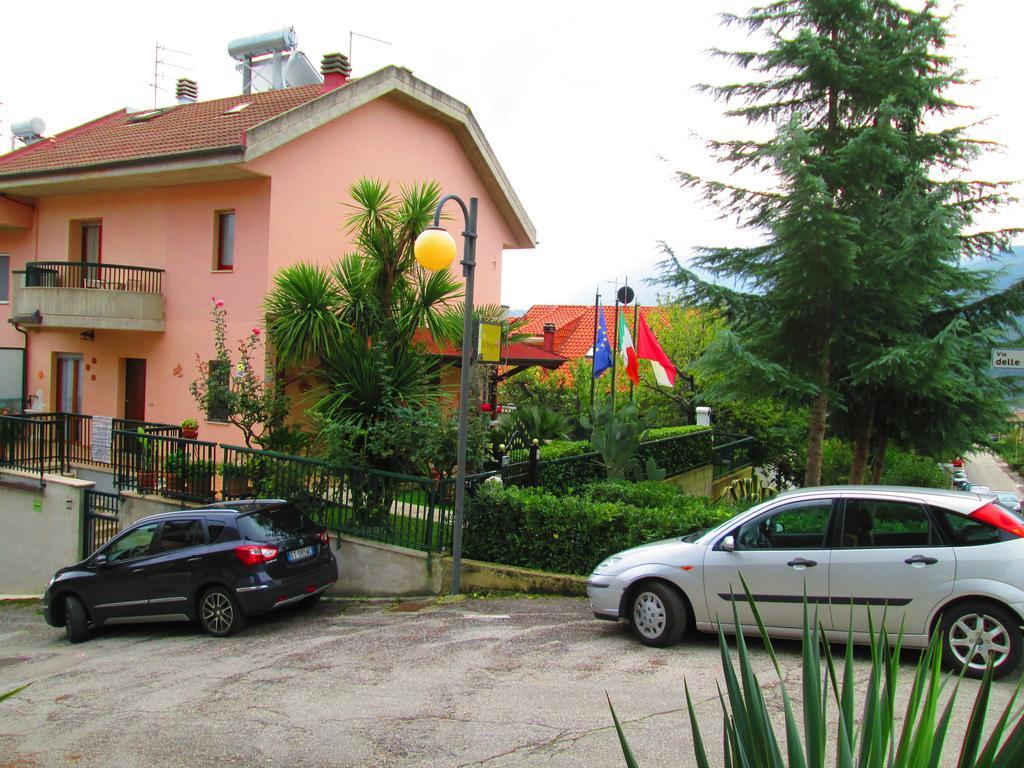 B&B Le Begonie Ascoli Piceno Exterior photo
